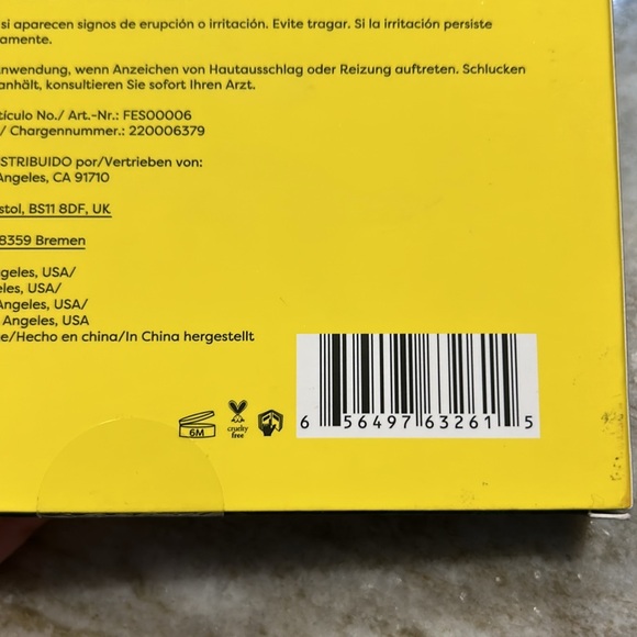 New Jurassic Park Profusion Cosmetics 3 Pair Faux Lash set Lash Liner Adhesive - Picture 7 of 7